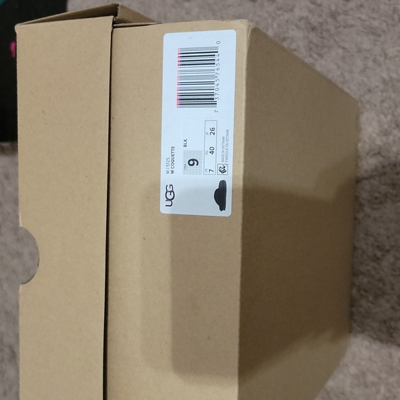 Ugg shearling slippers - Picture 5 of 5